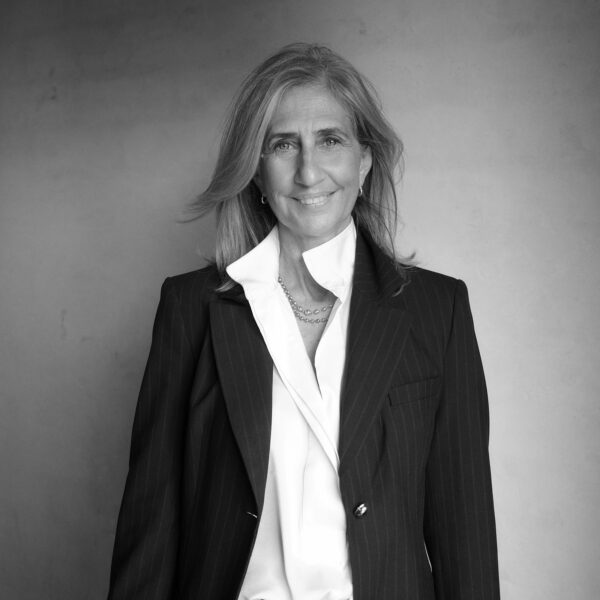 GUILLERMINA BAEZA photo