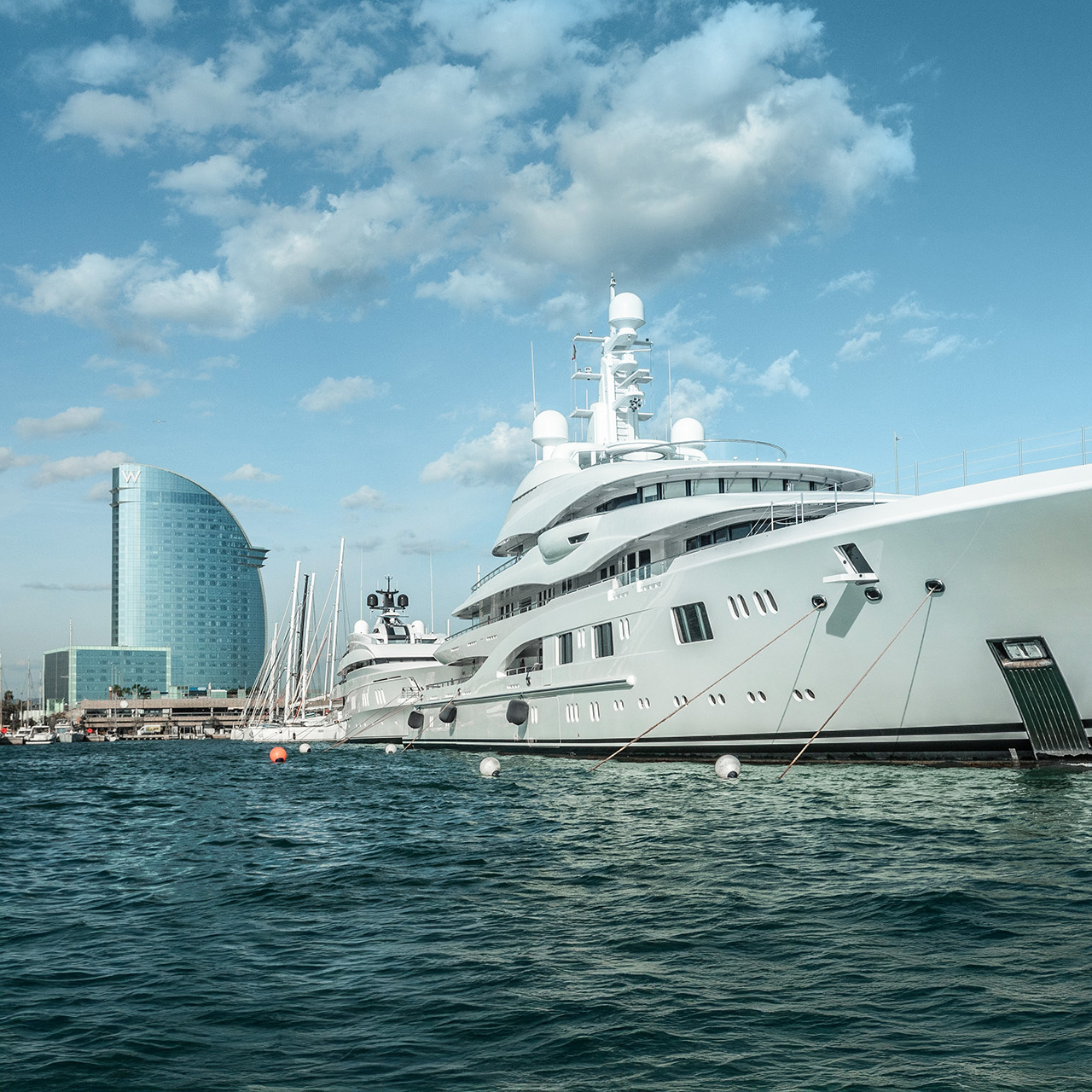 MarinaVela_Azulona_IMG_Dossier